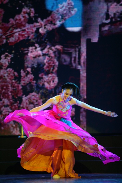 Dao lieu - Linh Nga 18